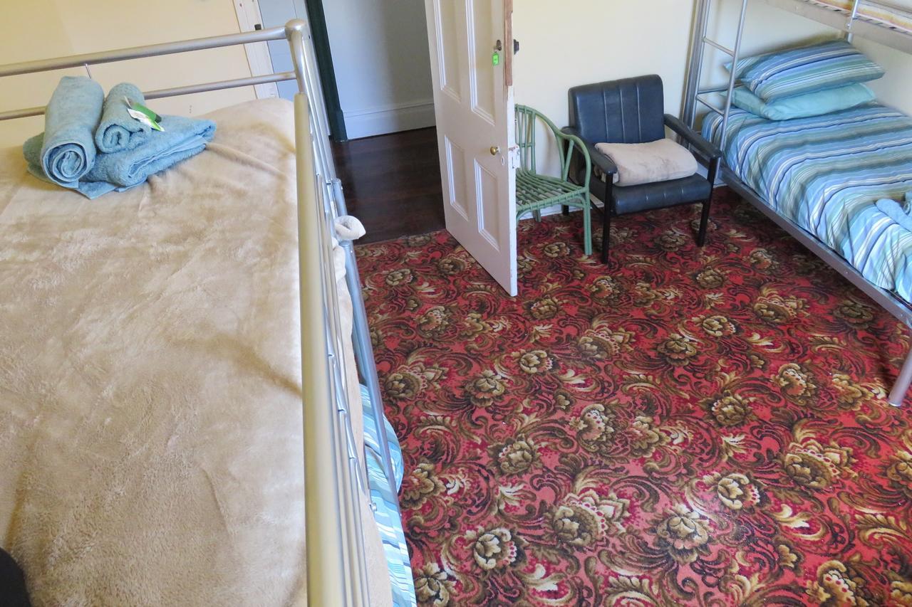 The Wickepin Hotel And Harvest Cafe Йорк Номер фото